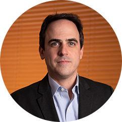 foto do gestor Gabriel Teixeira