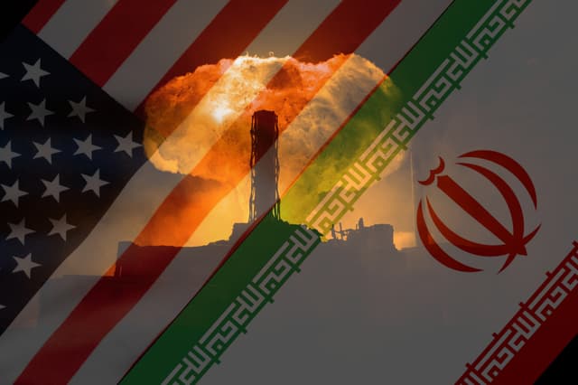 Bandeiras de Estados Unidos e Irã com imagem de guerra com explosão ao fundo
