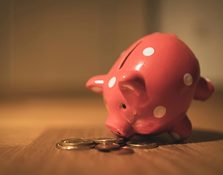 Imagem de um cofrinho de moedas