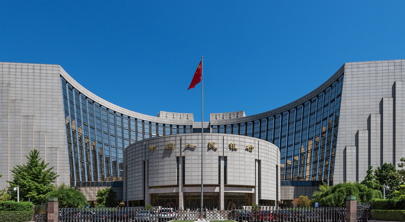 Nossa visão: China corta juros, mas segue com postura reativa aos EUA