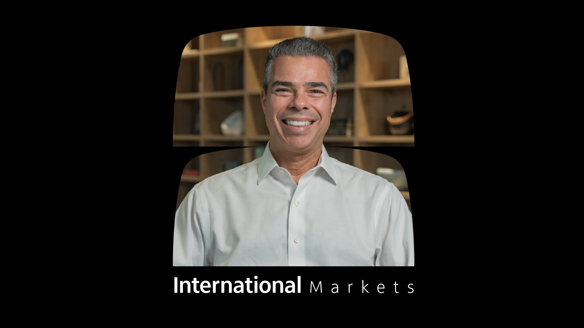 Mercados resistem a outubro turbulento com ajuda do Fed e das big techs 