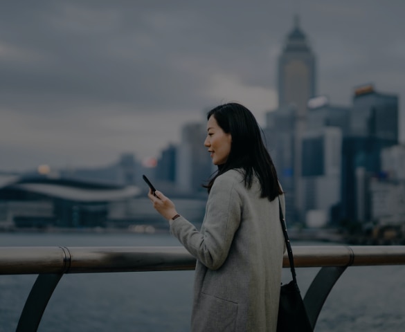 Cliente Itaú em outro país representando a diversificação internacional do Itaú Private Bank