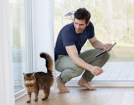 Cliente Itaú com seu pet