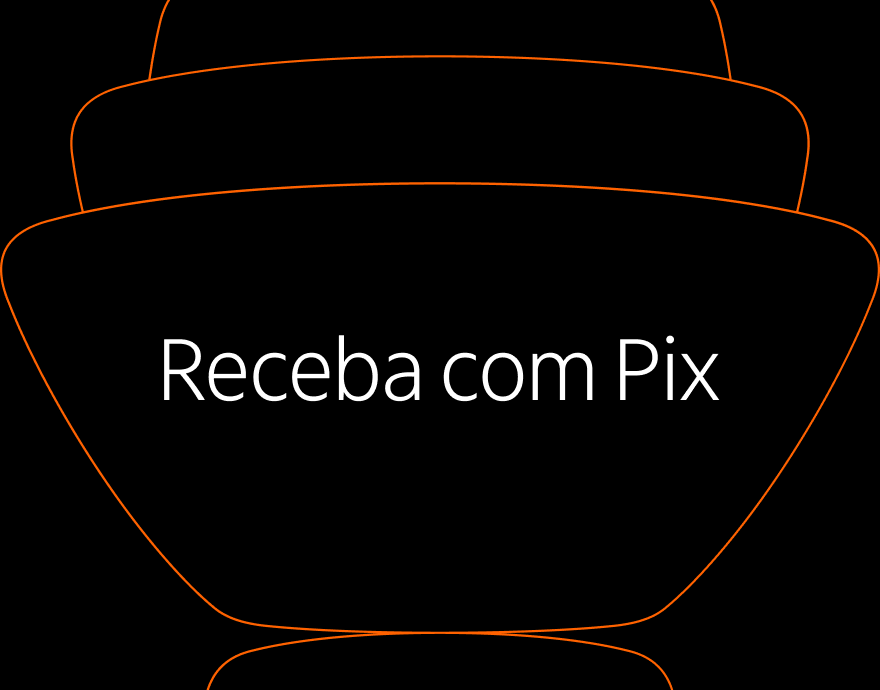 Homem camisa azul olhando a tela do celular