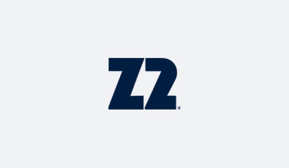 Logo Z2, fundo off-white e letras na cor preta