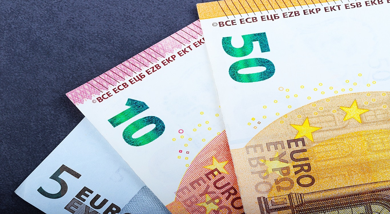 Inflação da Zona do Euro segue na meta do BCE; indústria nos EUA mostra leve recuperação